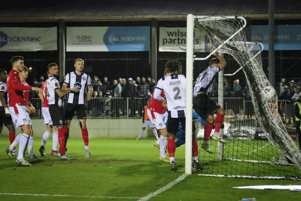 maidenhead united 2 2 wrexham english national league